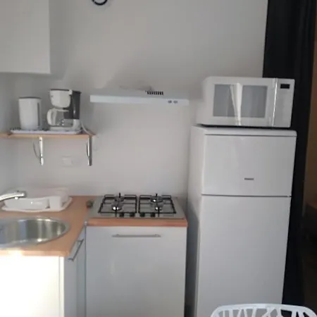 7 Appartements Relais Charraud 勒蒙多尔