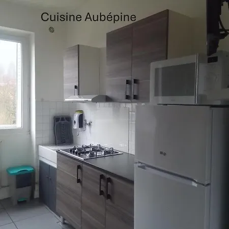 7 Appartements Relais Charraud 公寓 *